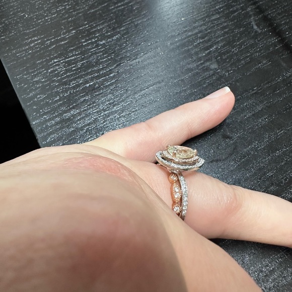 Wedding band 14K rose gold with simulated diamonds - Picture 4 of 5